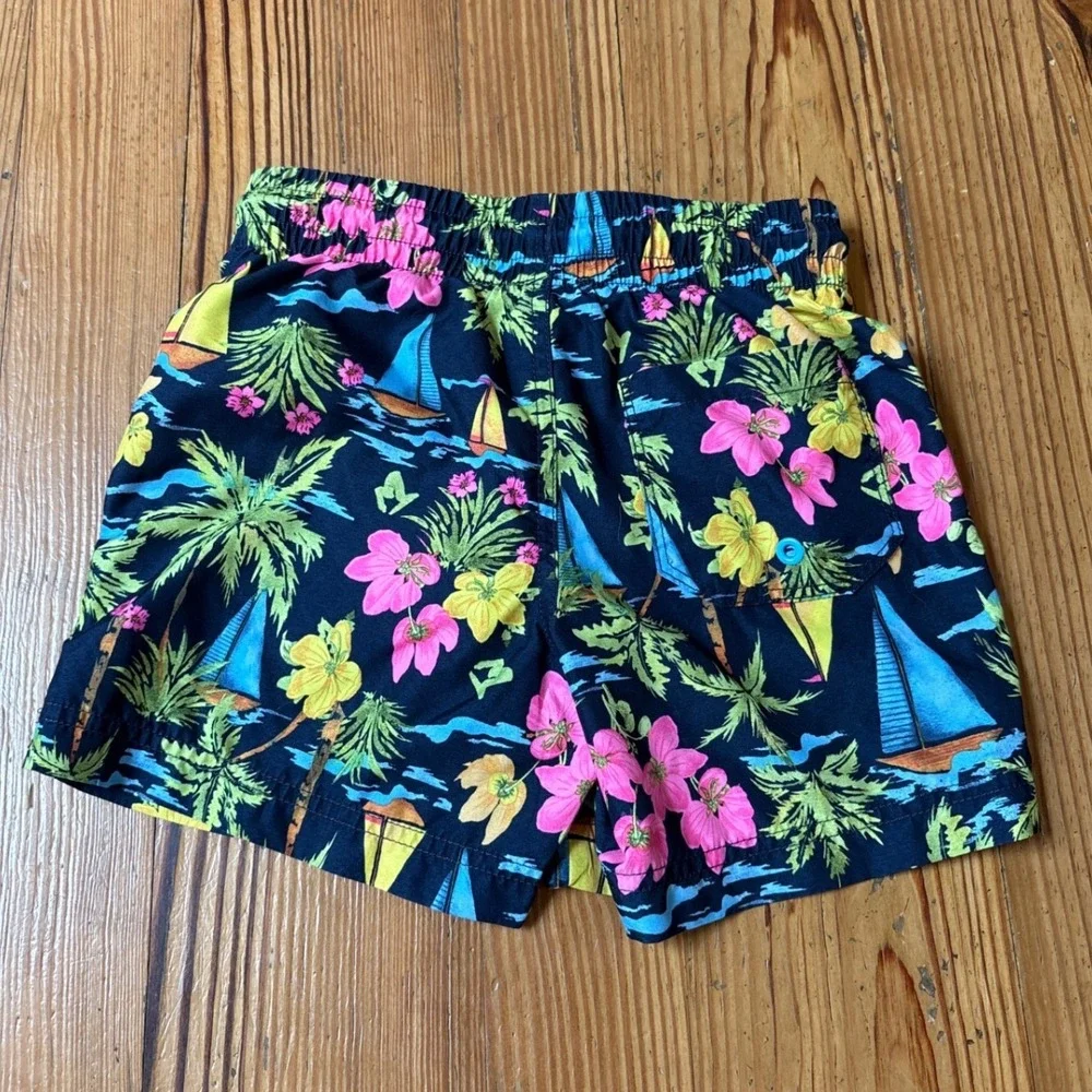 Old Navy Swim Trunks Boys Navy Tropical Floral Sailboat‎ SIZE 6/7